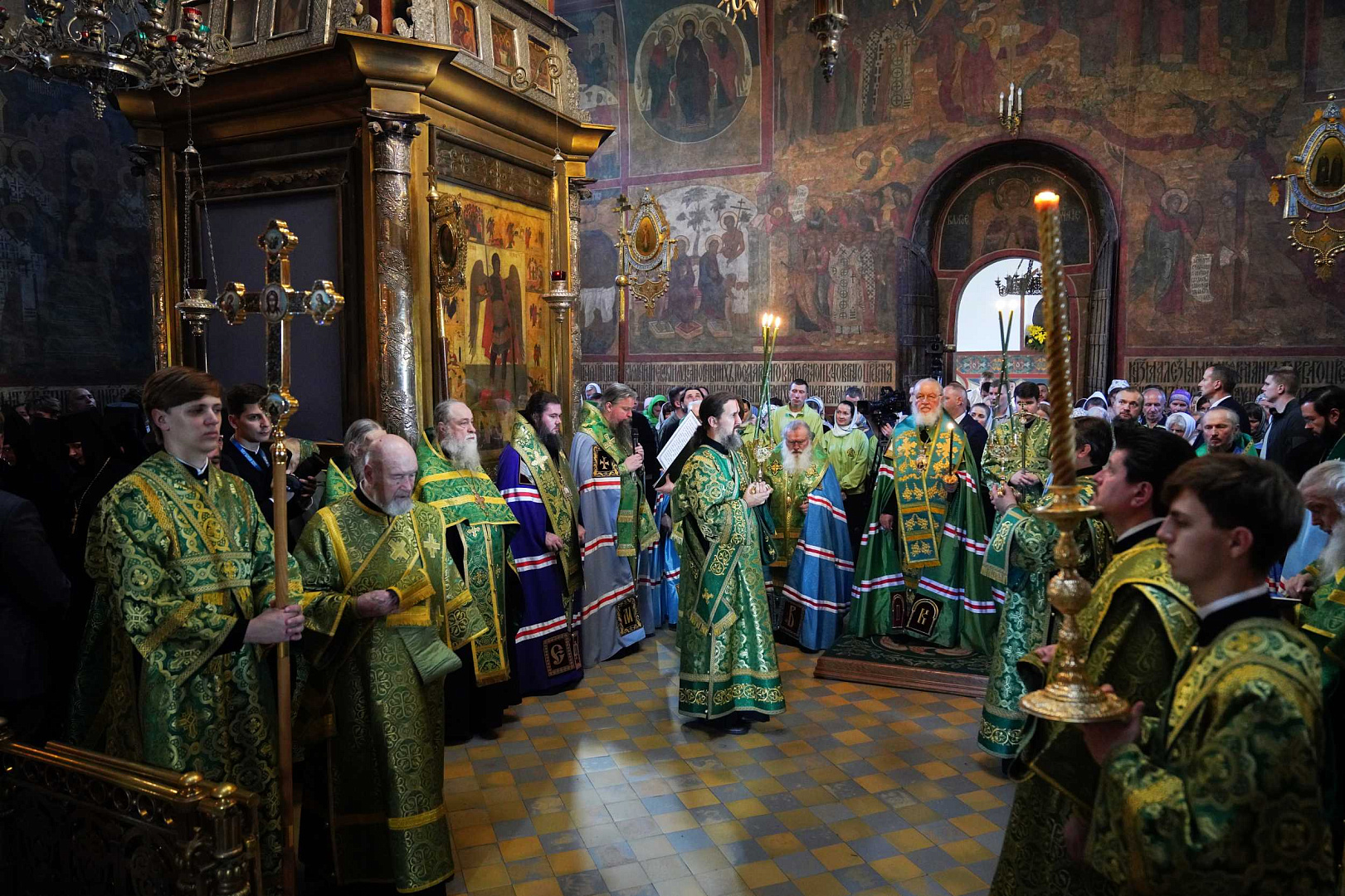 Опалиха храм Сергия Радонежского настоятель